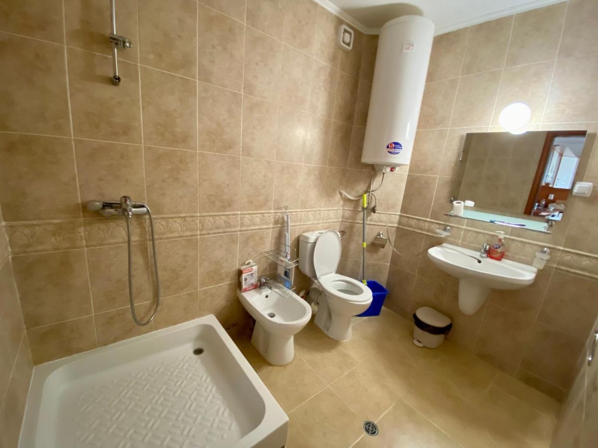 Aparthotel - Monastery 3, 1 Bedroom Apartment パンポロボ エクステリア 写真